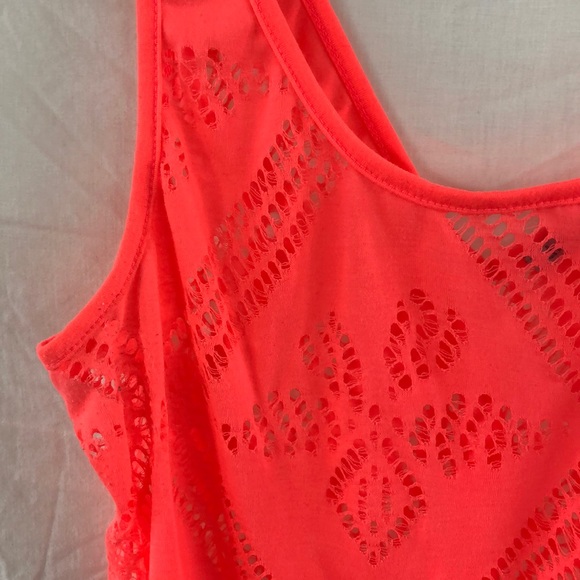 ⛔️SOLD⛔️Charlotte Russe Tank Top Size M - Picture 2 of 5